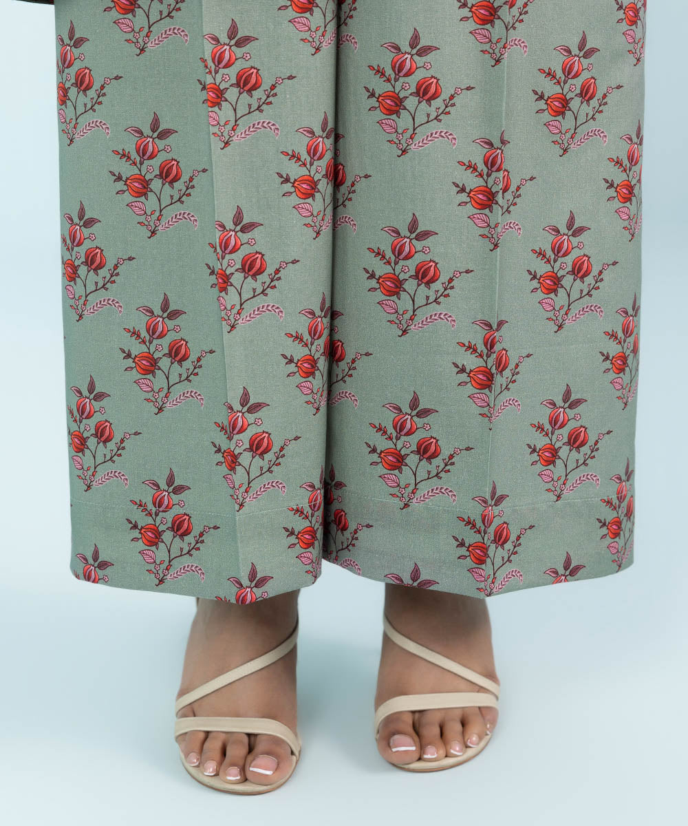 Mommy & Me Women's Three Piece Green Suit 