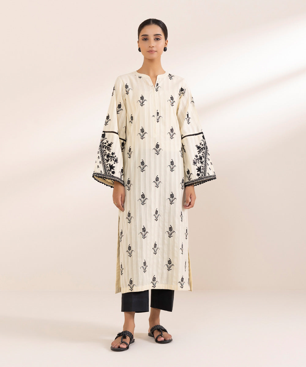 Women's Pret Dobby Off White Embroidered A-Line Shirt