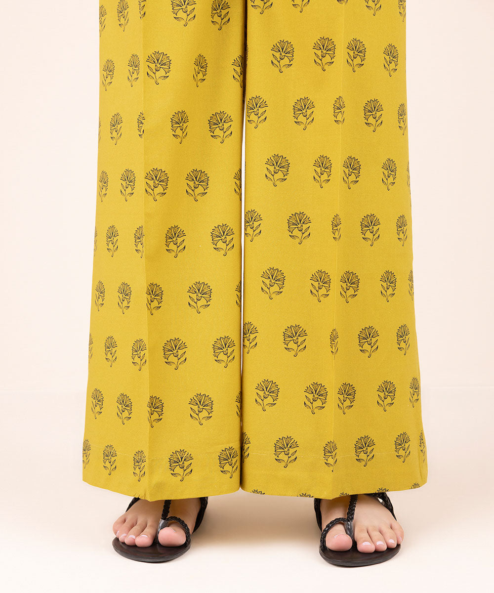 Women's Pret Cambric Yellow Printed Flared Pants