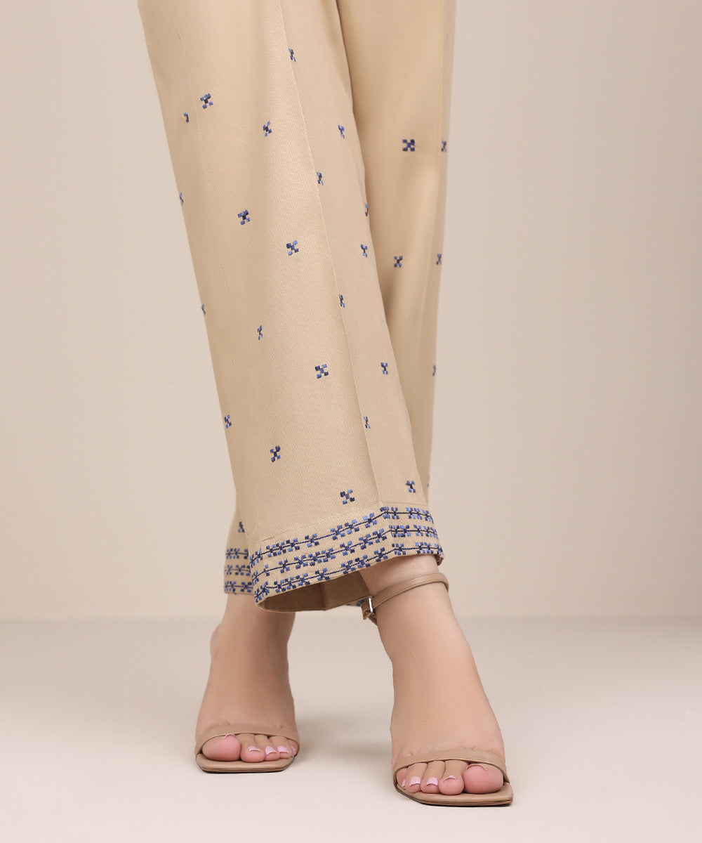 Women's Pret Bedford Beige Embroidered Straight Pants