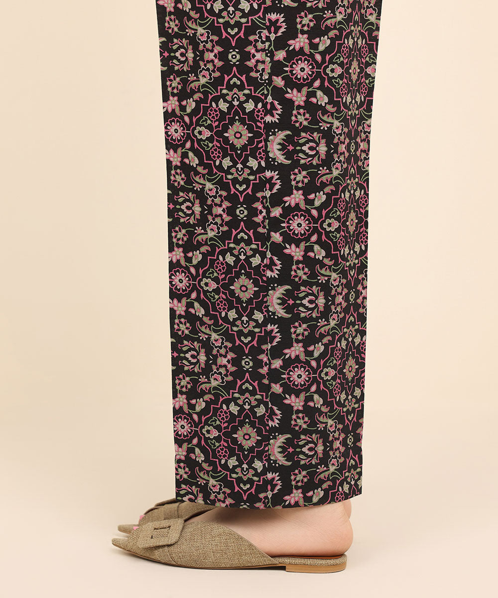 Women's Pret Khaddar Multi Printed Straight Pants