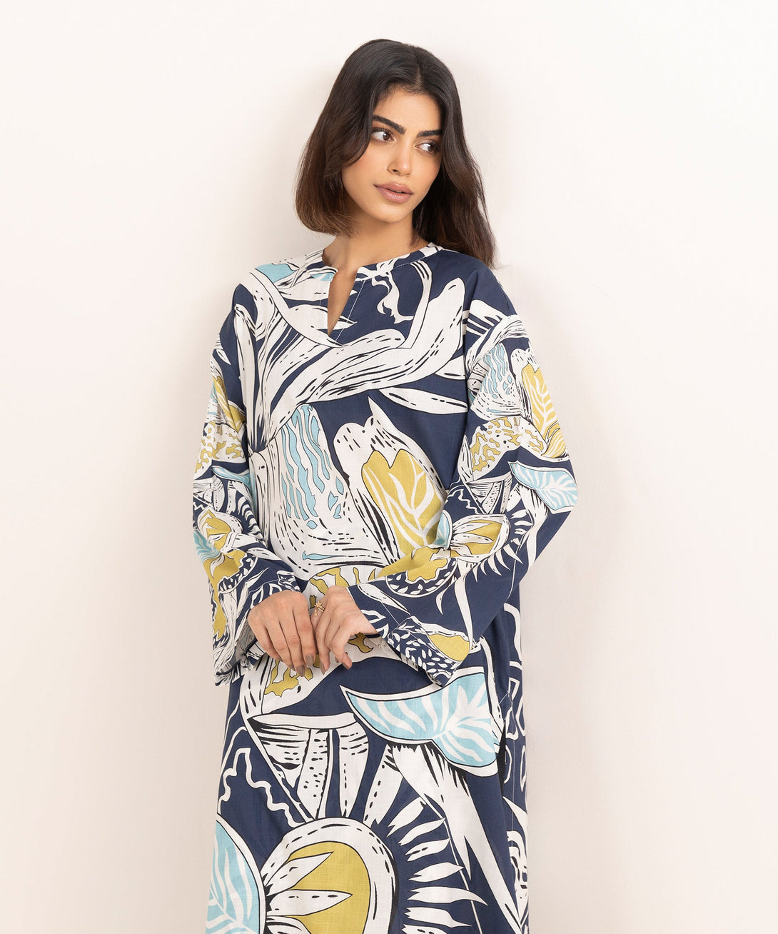 Women's RTW Cross Hatch Multi Printed Boxy Shirt