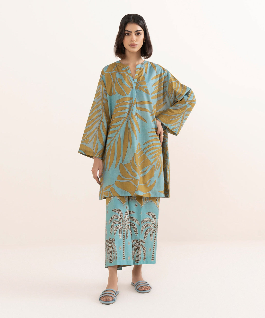 Women's RTW Cross Hatch Multi Printed Boxy Shirt