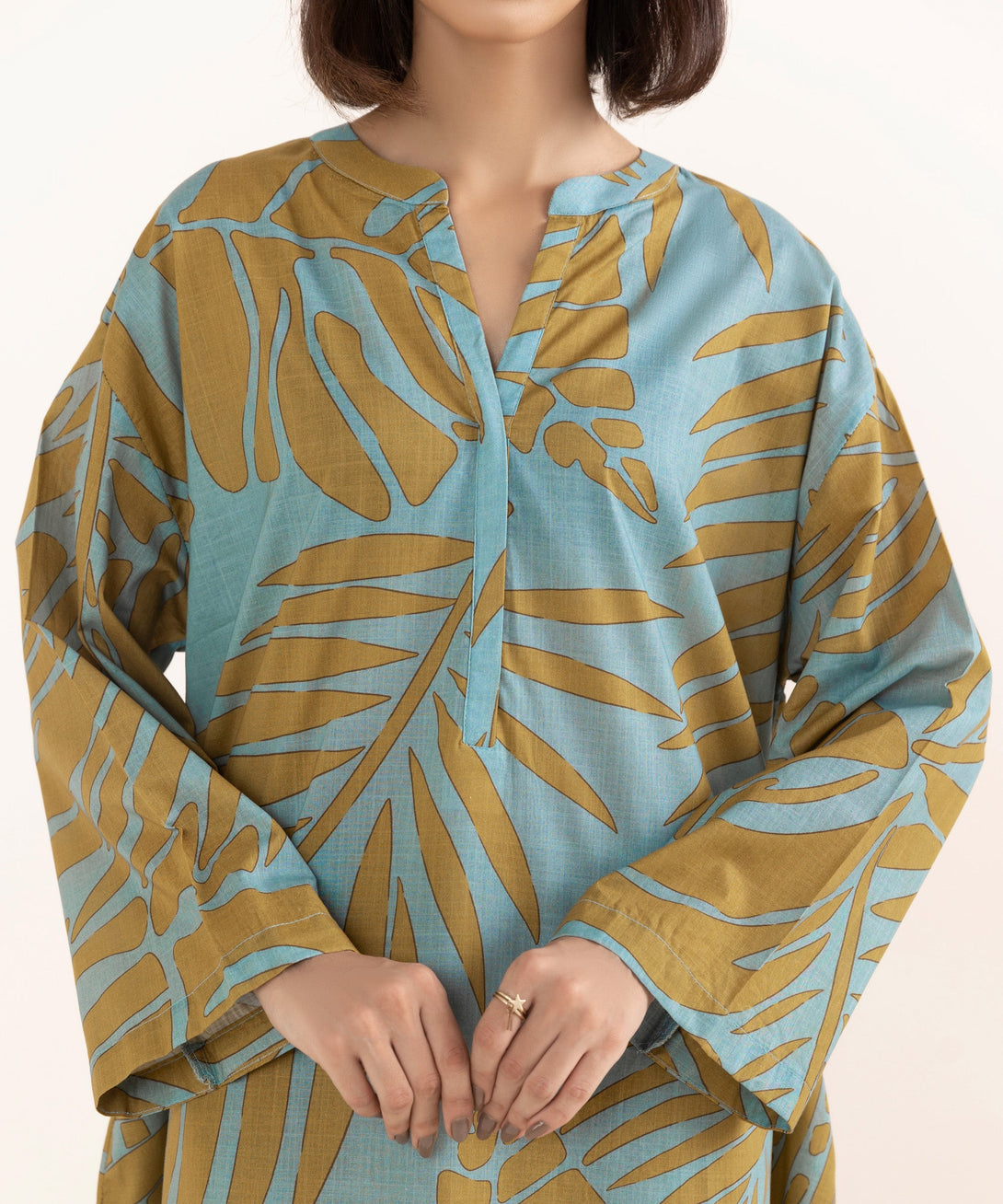 Women's RTW Cross Hatch Multi Printed Boxy Shirt