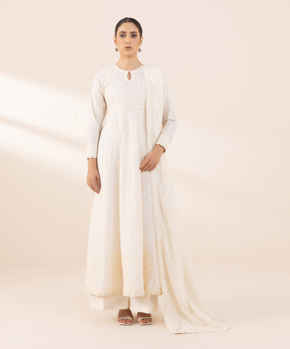 Textured Voile Off White Embroidered Dupatta