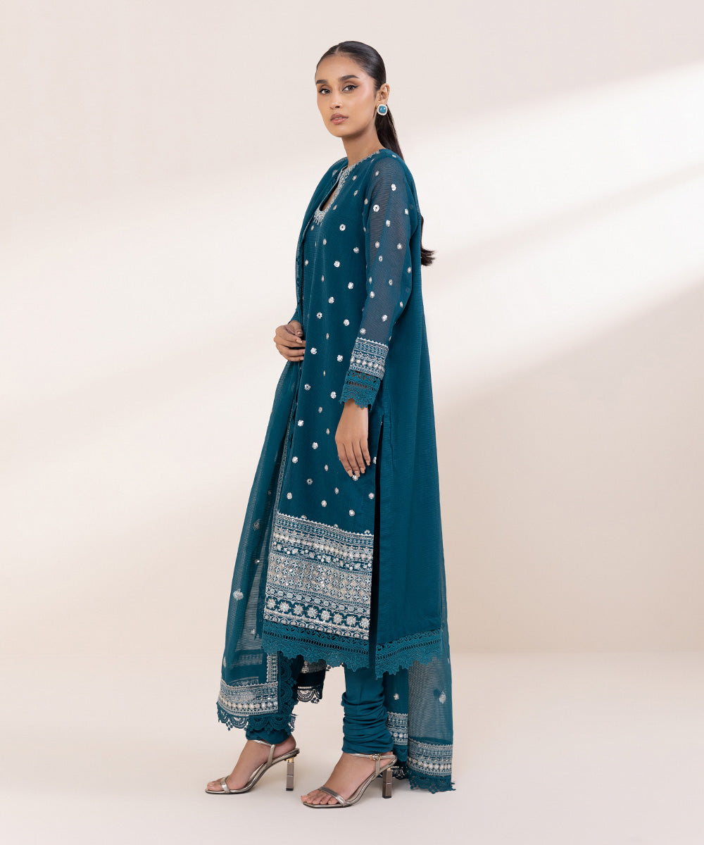 Women's Pret Blended Textured Karandi Blue Embroidered 3 Piece Suit