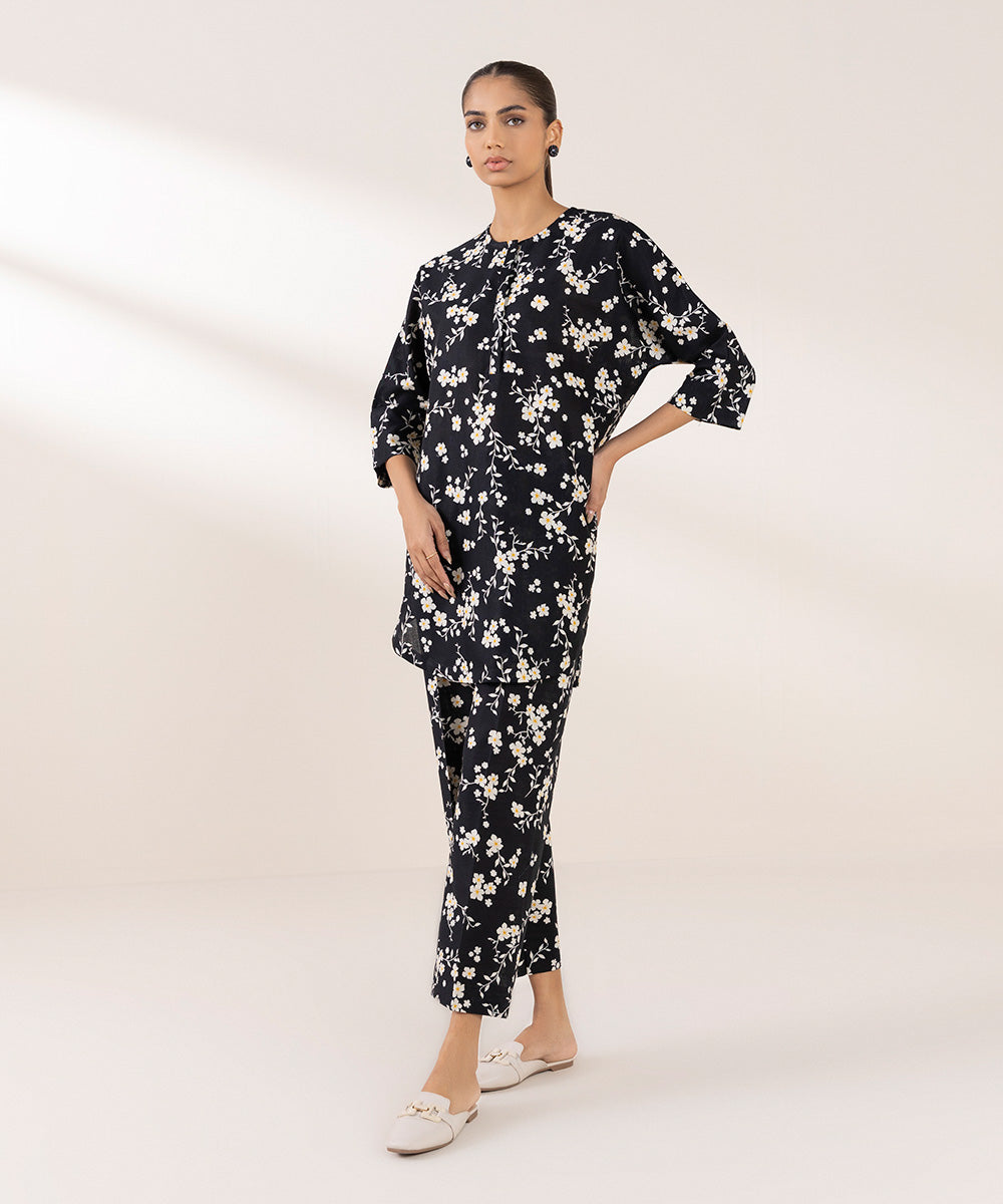 Women's Pret Khaddar Printed Black Drop Shoulder Shirt