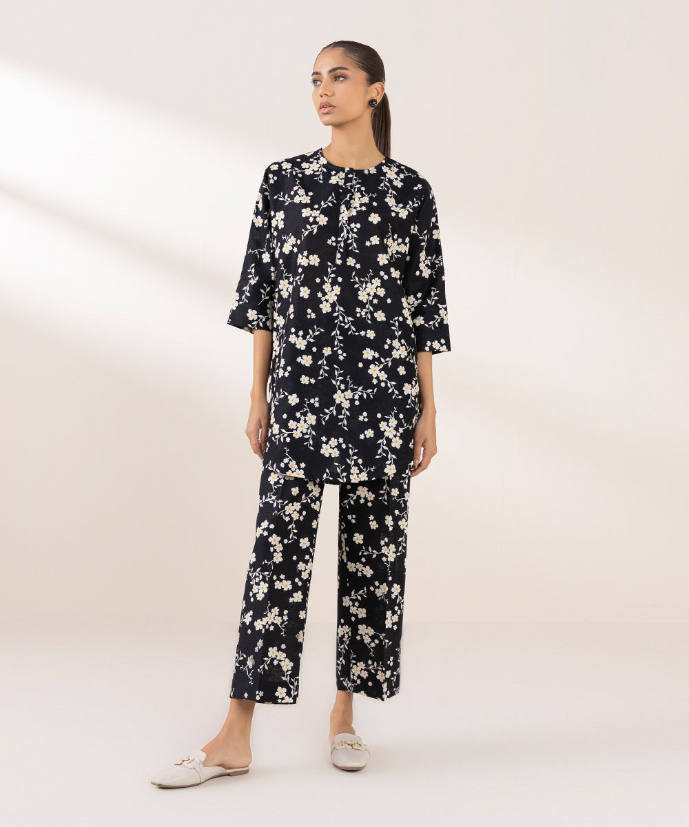 Women's Pret Khaddar Printed Black Drop Shoulder Shirt