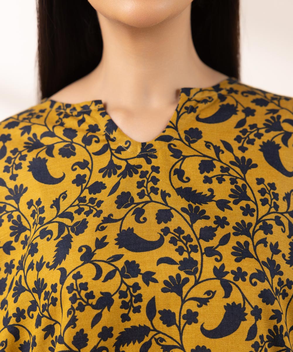 Women's Pret Khaddar Printed Multi Boxy Shirt