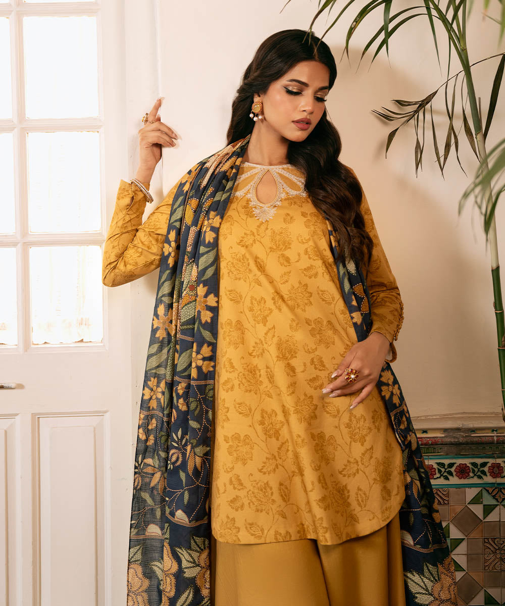 Unstitched Women's Yellow Lawn Shirt Dupatta