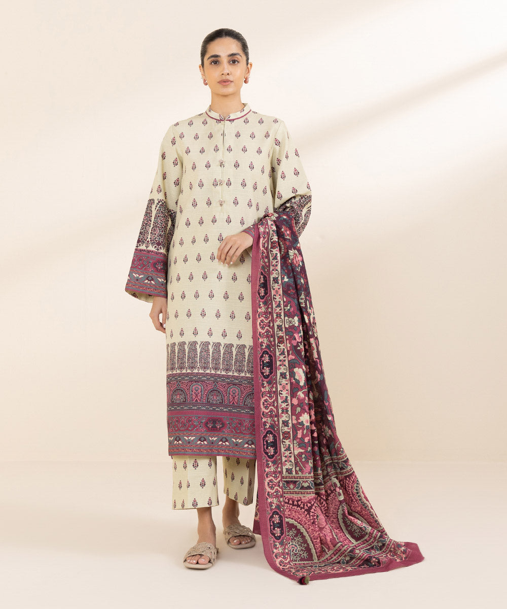 Women's Unstitched Khaddar Multi Printed 3 Piece Suit