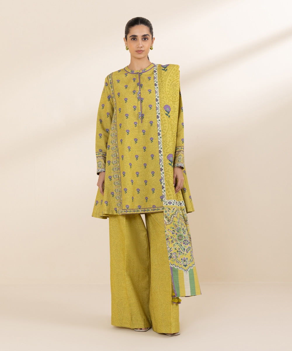 Women's Unstitched Light Khaddar Yellow Printed 3 Piece Suit