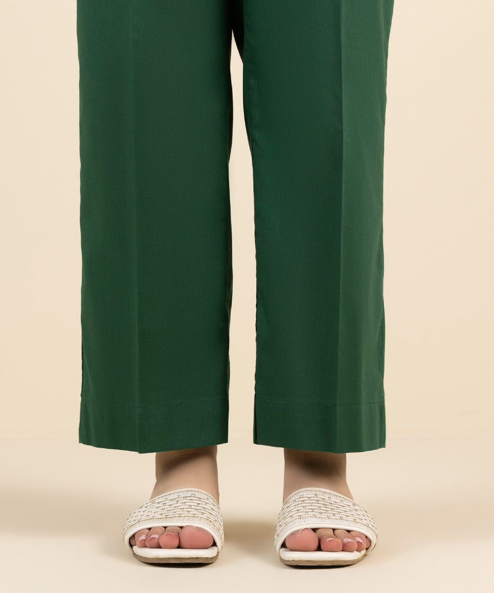 Women's Pret Cotton Viscose Green Solid Straight Pants