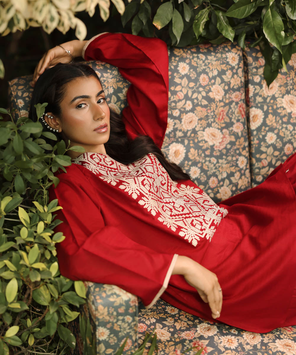 Women's RTW Dobby Red Embroidered A-Line Shirt
