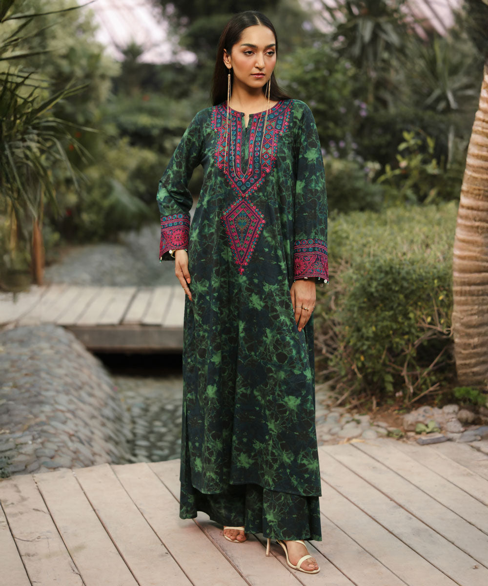 Women's RTW Cotton Viscose Green Embroidered A-Line Shirt