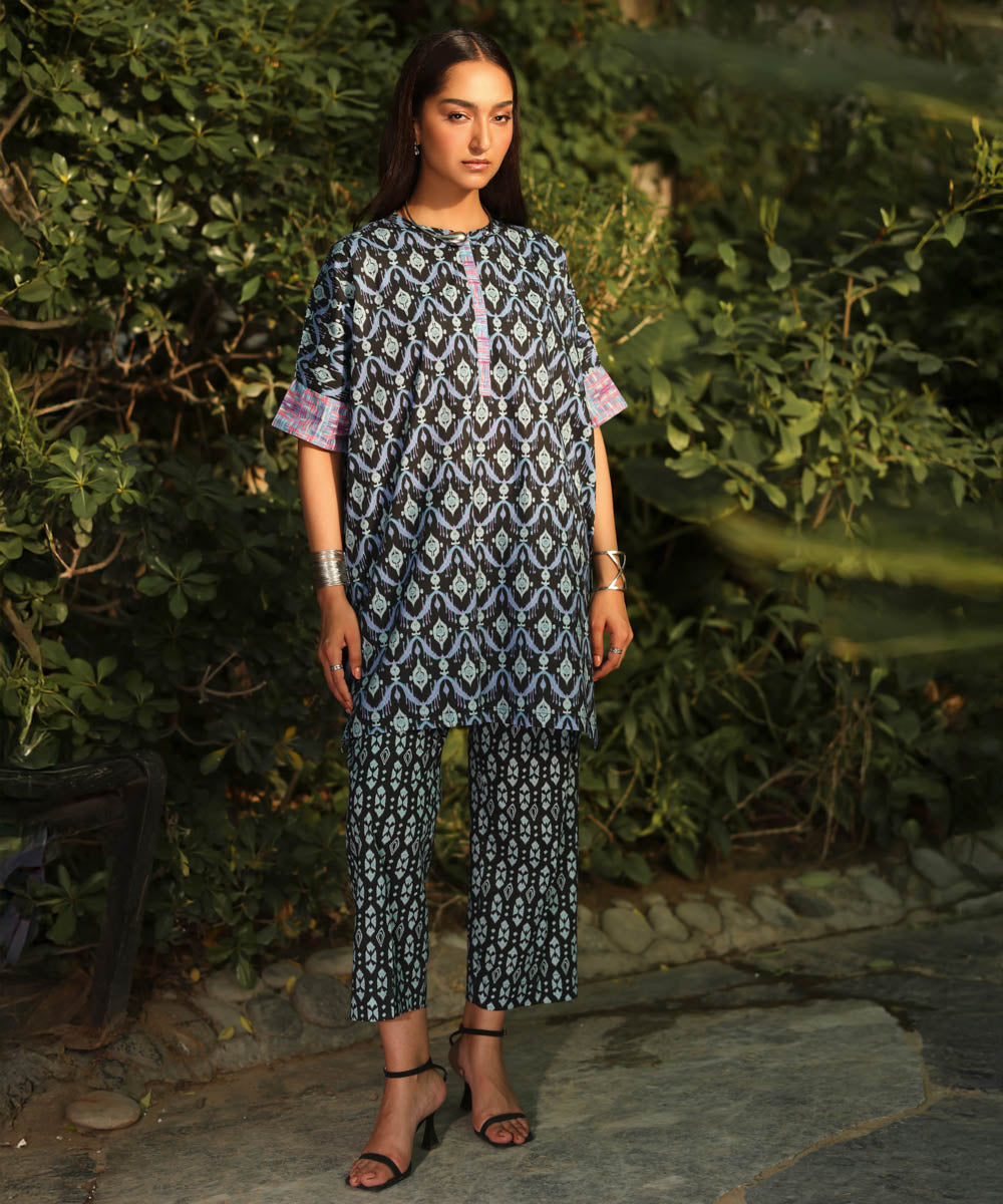 Women's RTW Cambric Multi Printed Straight Pants