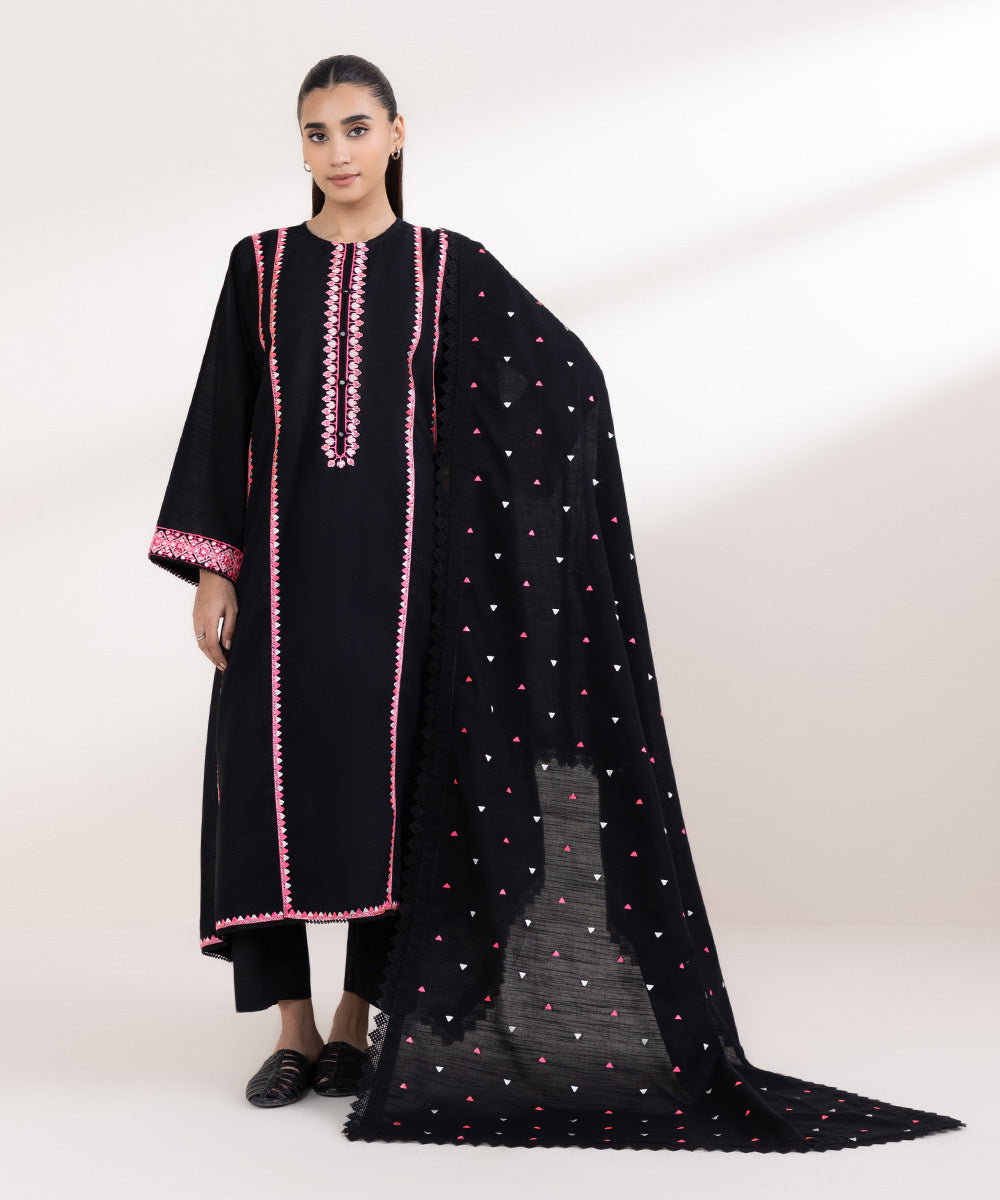 Khaddar Black Embroidered Dupatta