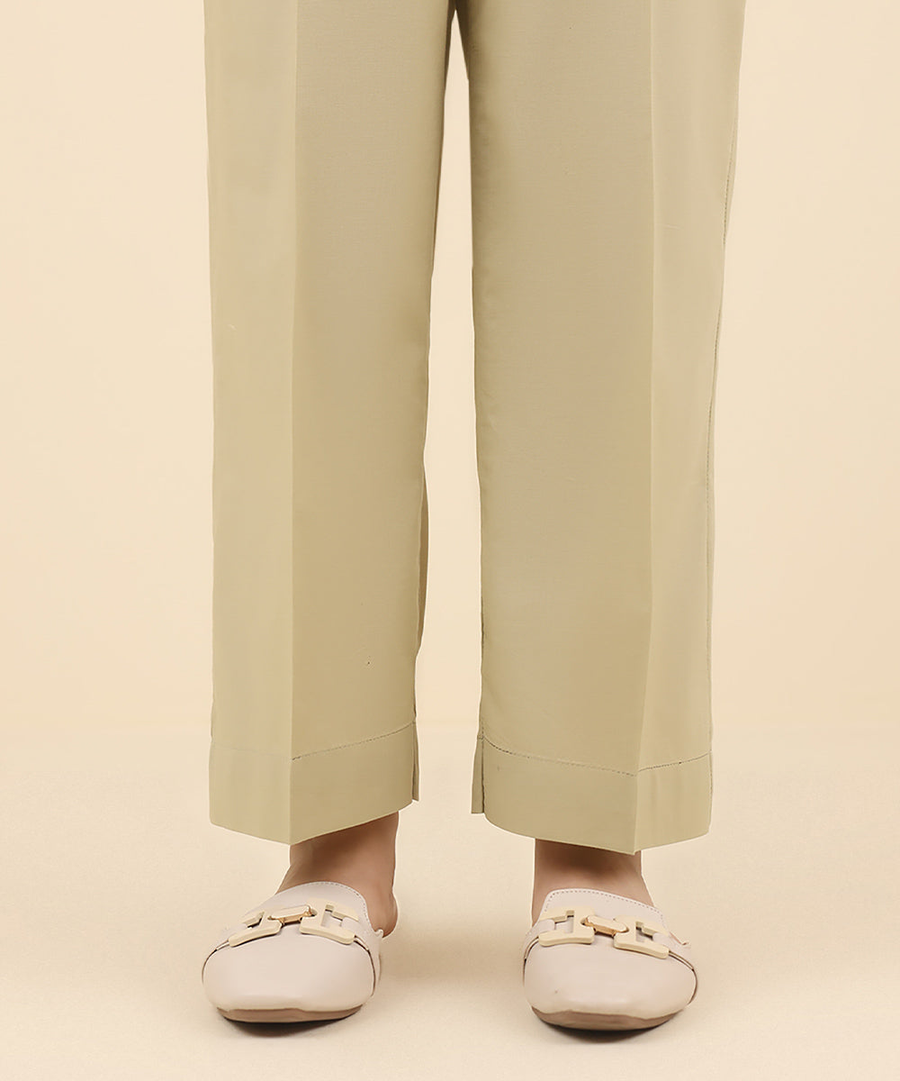 Women's Pret Cambric Beige Solid Straight Pants