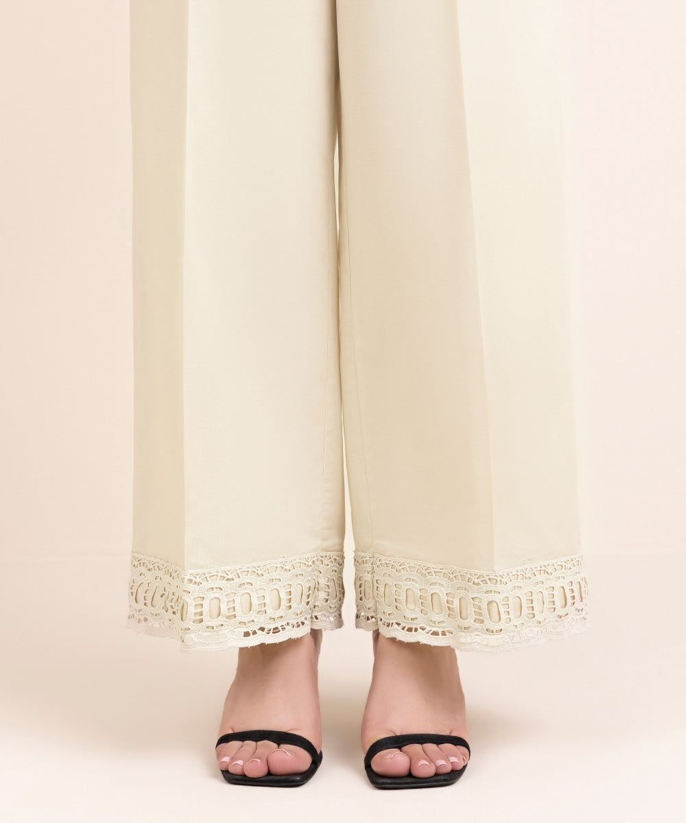 Women's Pret Cambric Off White Solid Culottes