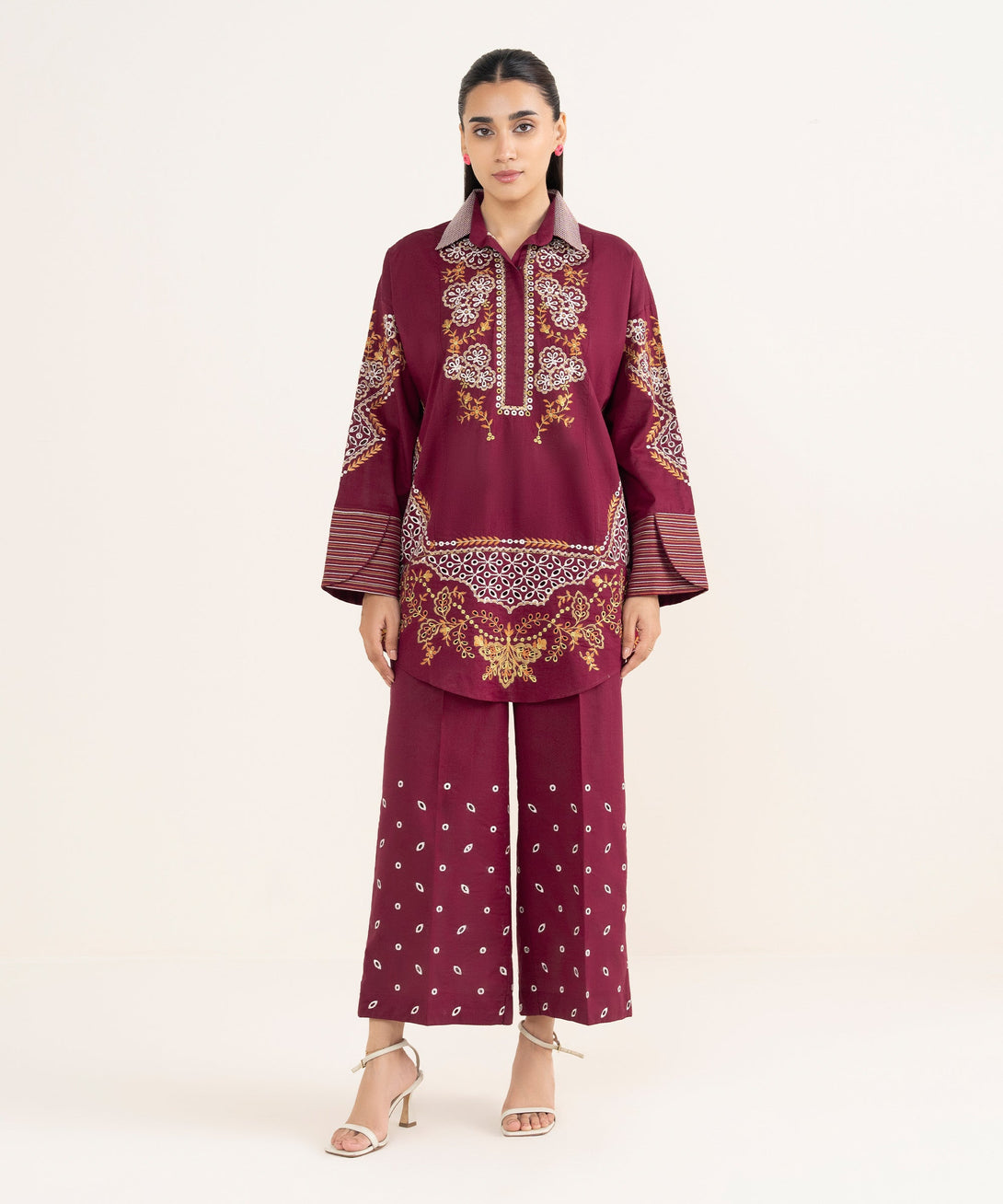 Women's RTW Cross Hatch Maroon Embroidered Boxy Shirt