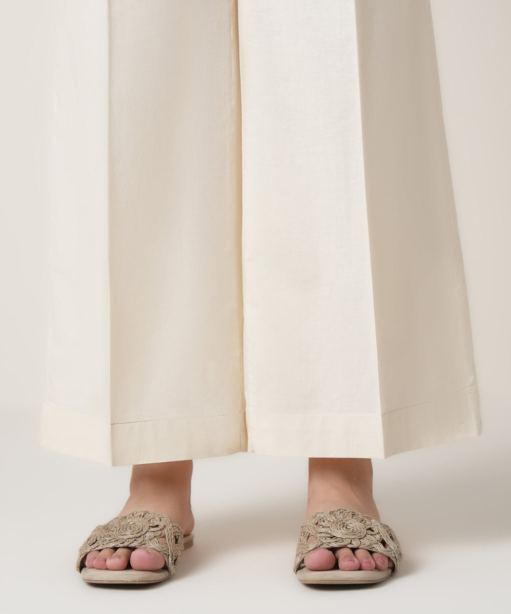 Women's RTW Cambric Off White Solid Trousers
