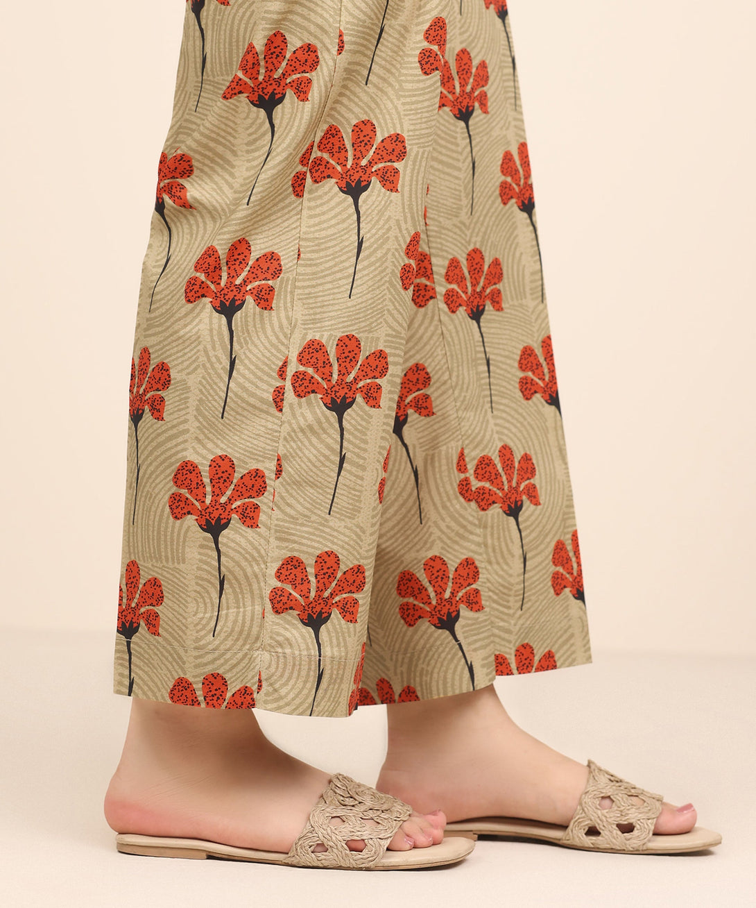 Women's RTW Cambric Multi Printed Straight Pants