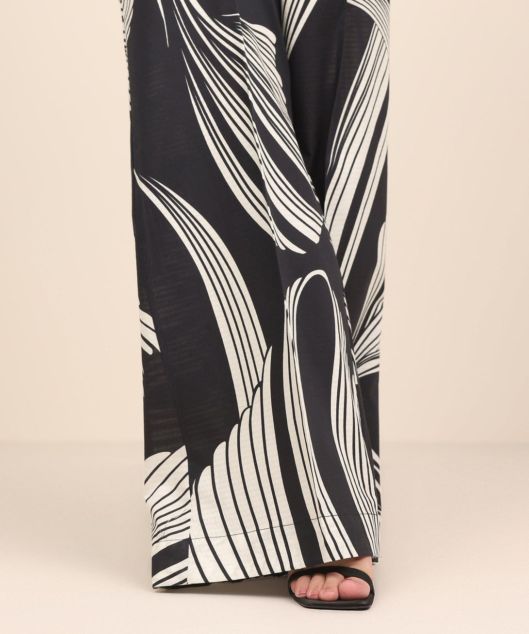 Women's RTW Textured Cotton Multi Printed Flared Pants