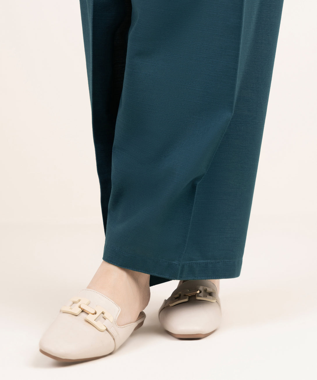Women's RTW Cambric Green Solid Straight Pants