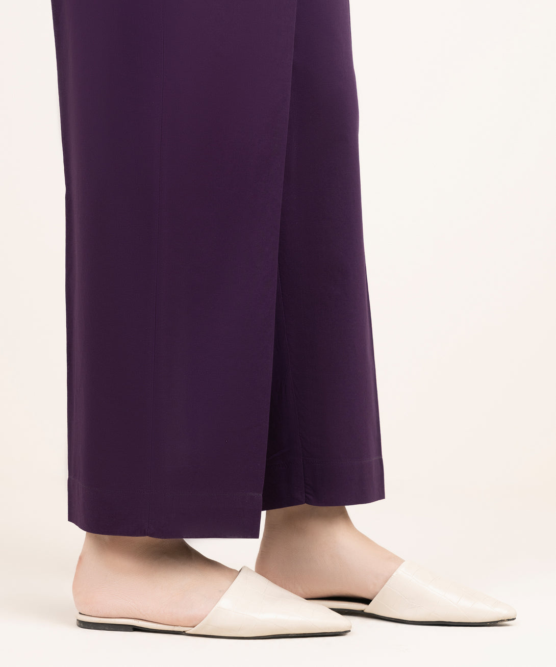 Women's RTW Cambric Purple Solid Straight Pants