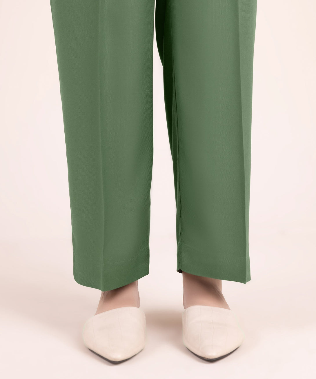 Women's RTW Bedford Solid Green Straight Pants