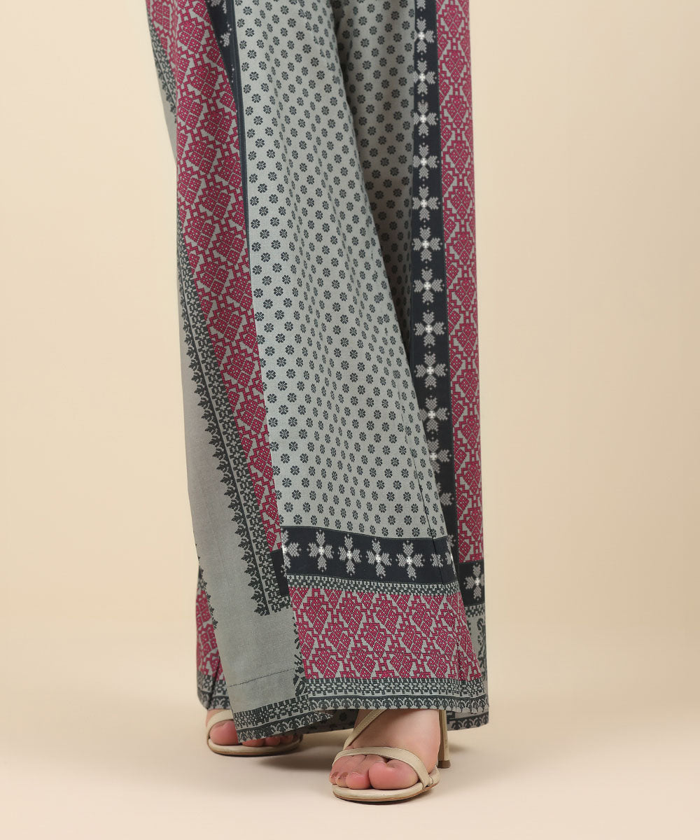 Women's Pret Cambric Multi Printed Flared Pants