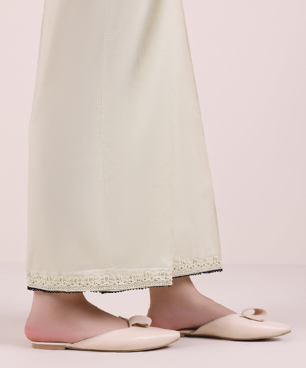 Women's Pret Cambric Off White Solid Culottes