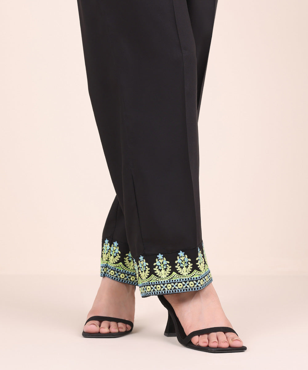 Women's Pret Linen Black Embroidered Straight Pants