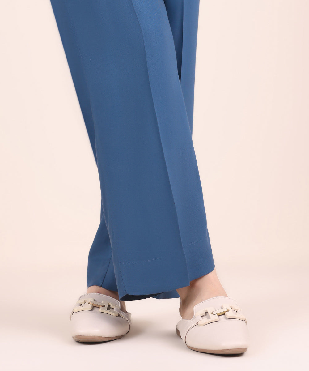 Women's Pret Linen Blue Solid Straight Pants