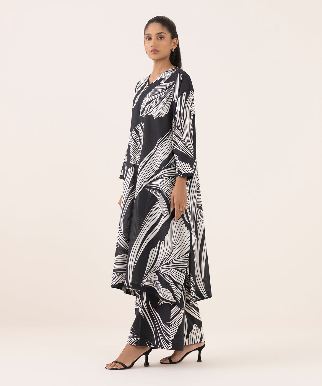 Women's RTW Dobby Multi Printed Drop Shoulder Shirt
