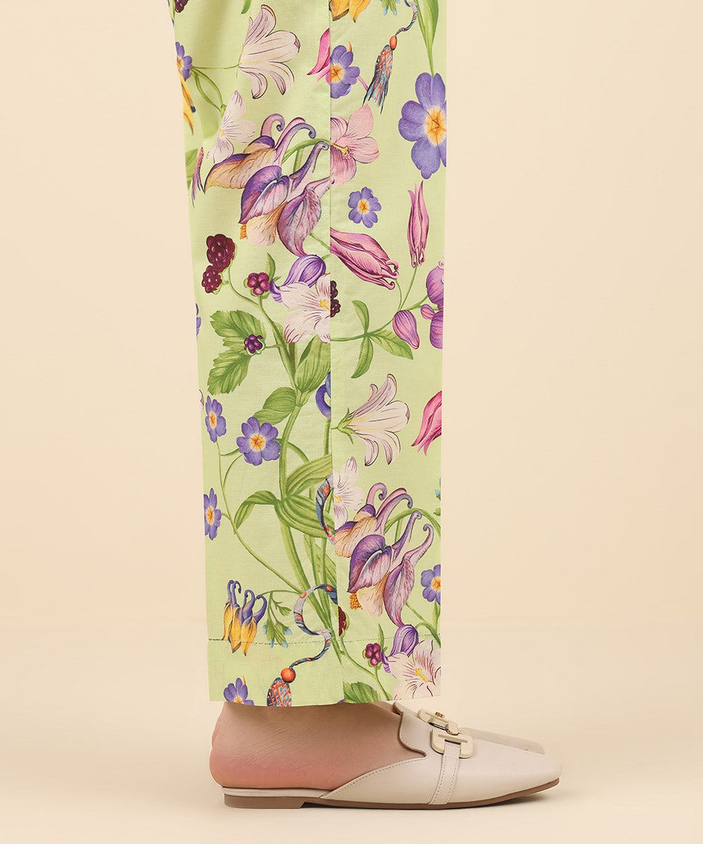 Women's Pret Cambric Multi Printed Straight Pants