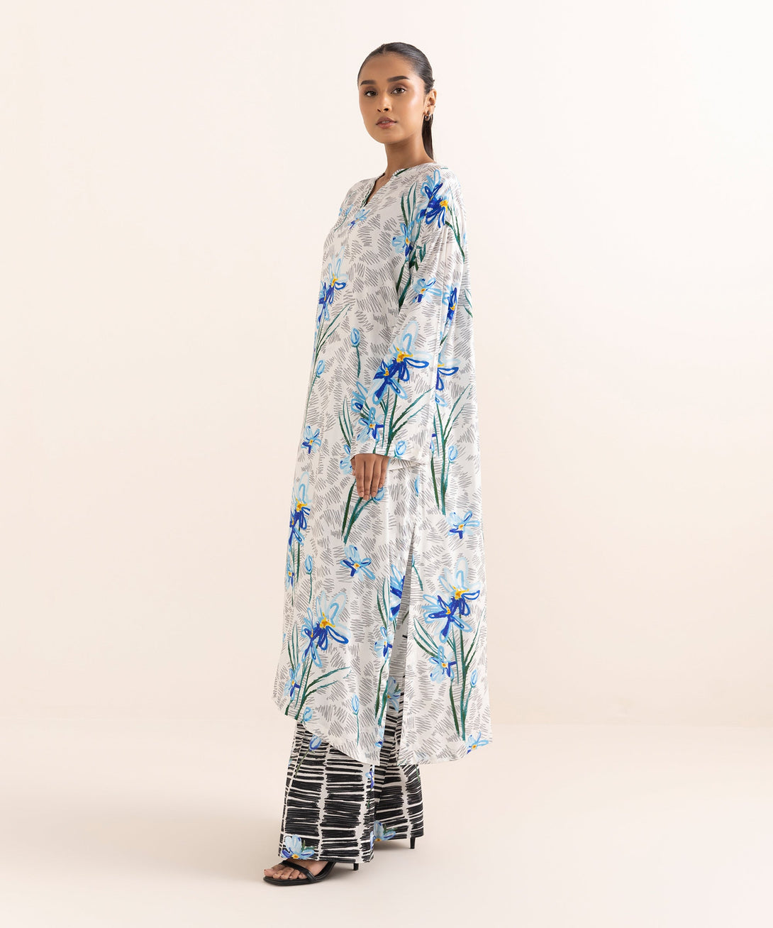 Women's RTW Arabic Lawn Multi Printed Drop Shoulder Shirt