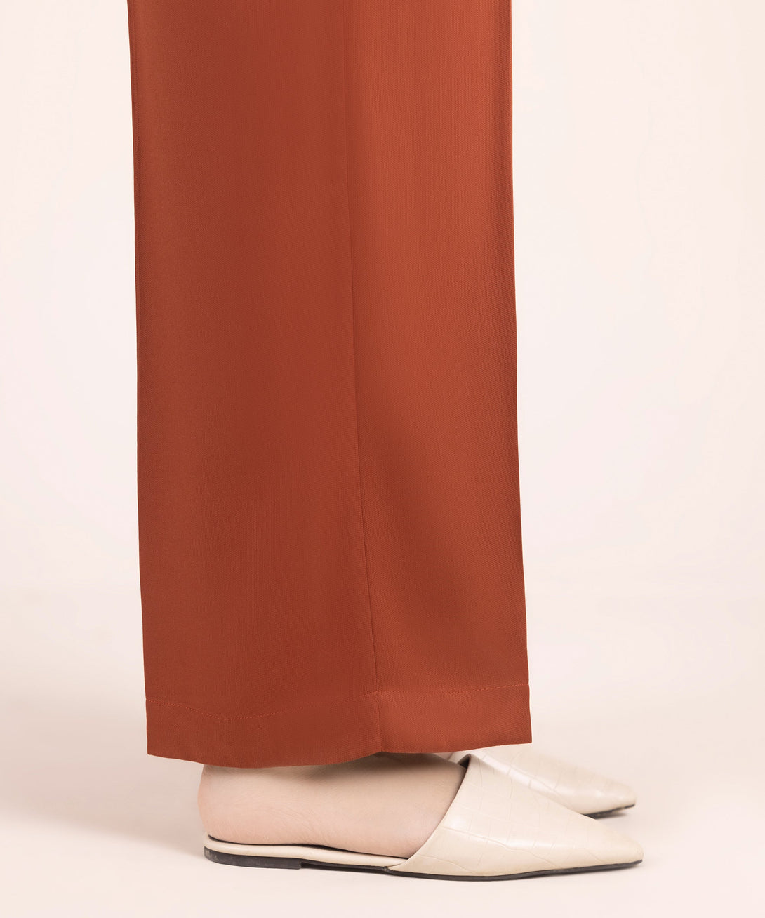 Women's RTW Bedford Solid Rust Straight Pants