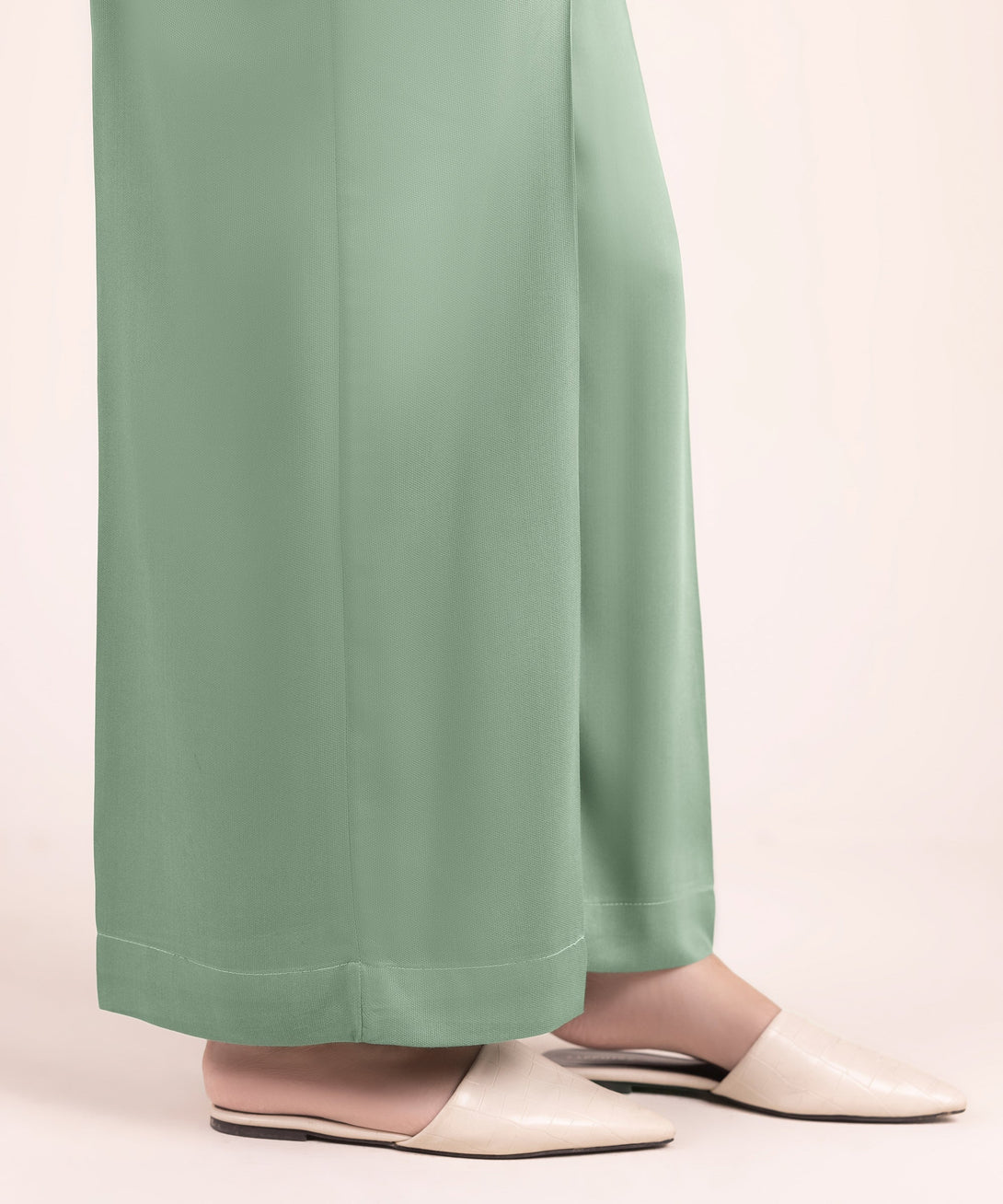 Women's RTW Bedford Solid Green Culottes