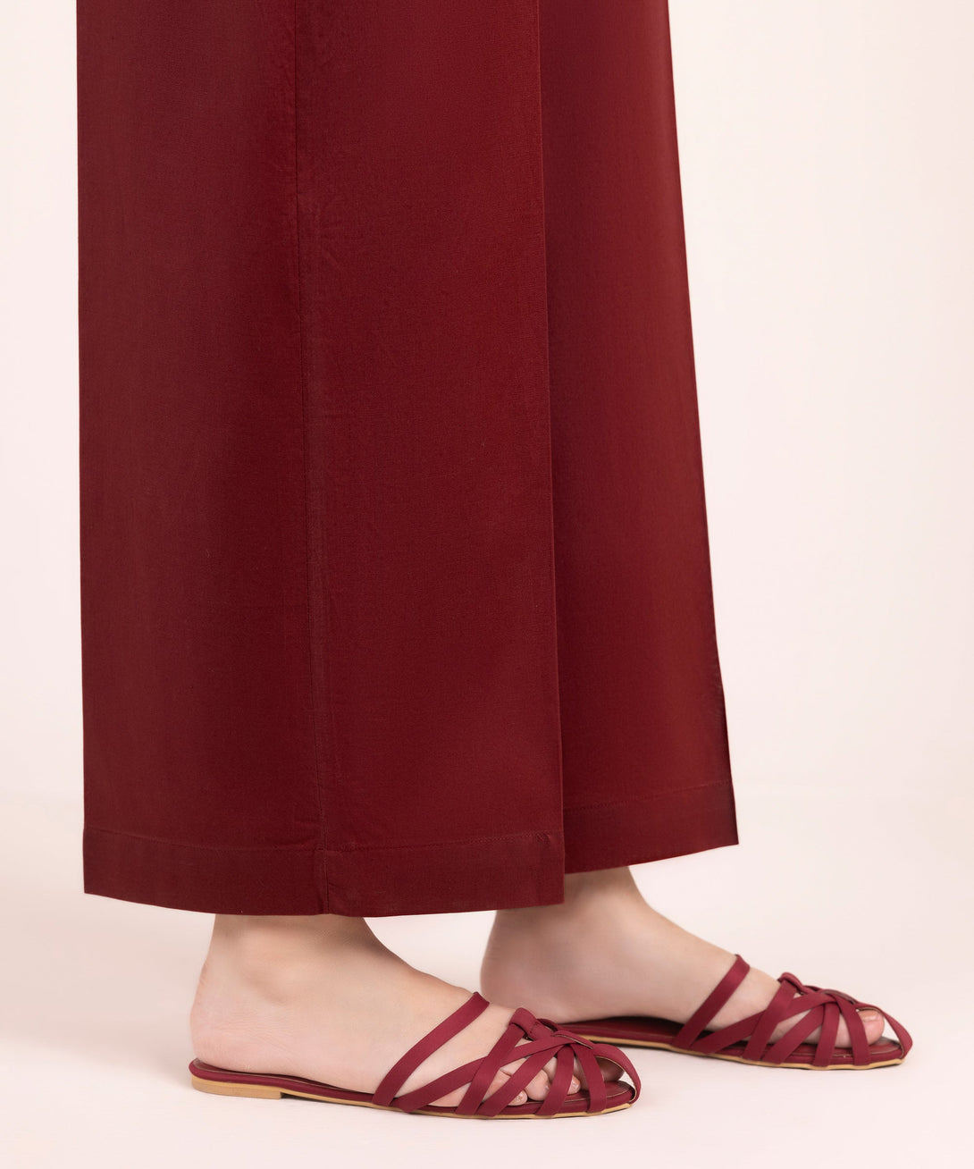 Women's RTW Bedford Solid Maroon Culottes