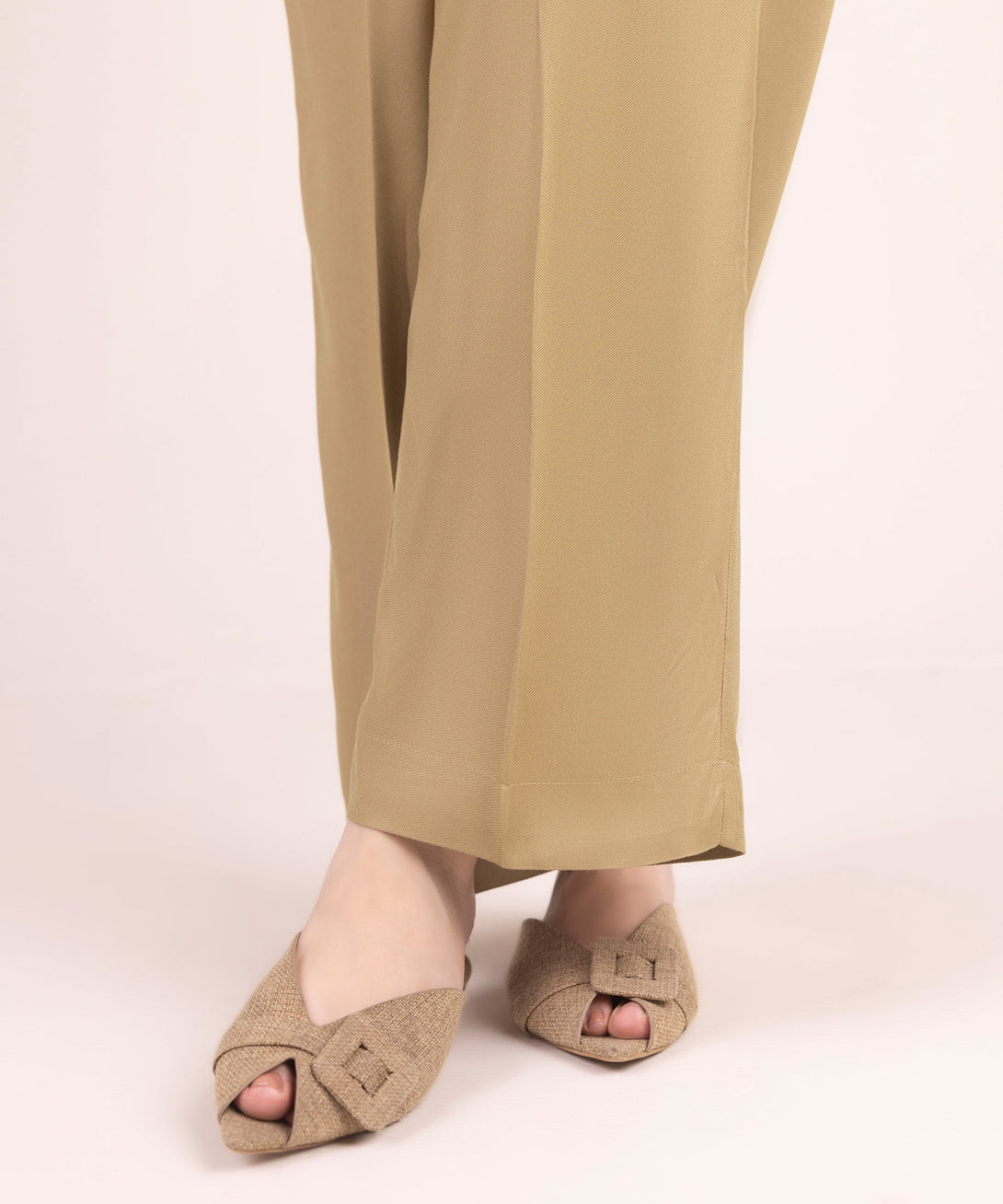 Women's RTW Bedford Solid Beige Straight Pants
