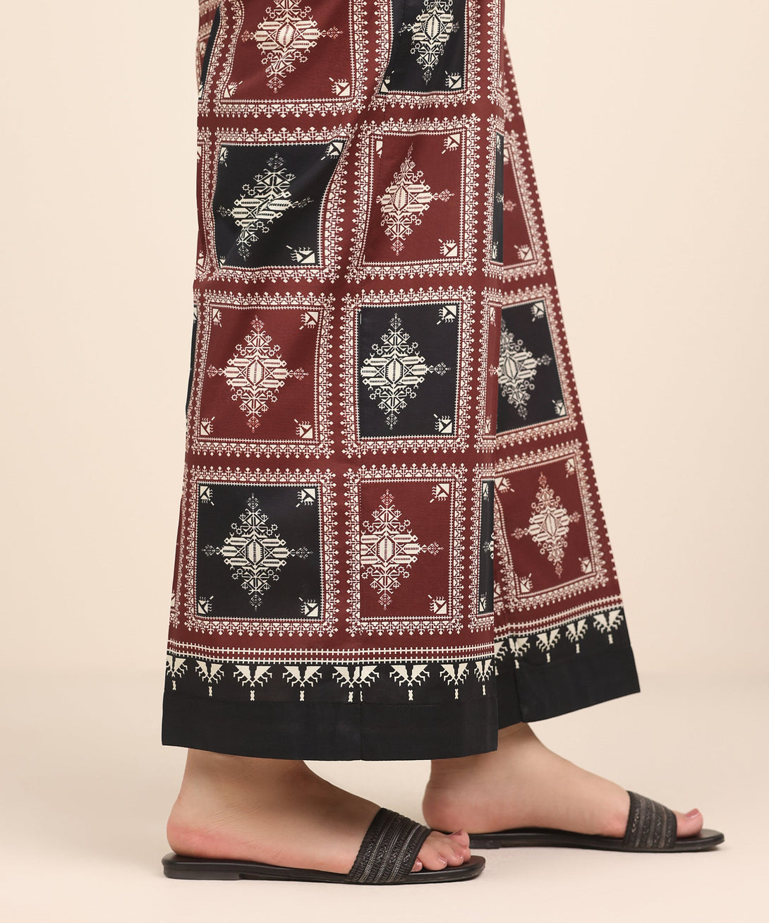 Women's RTW Cambric Red Printed Culottes