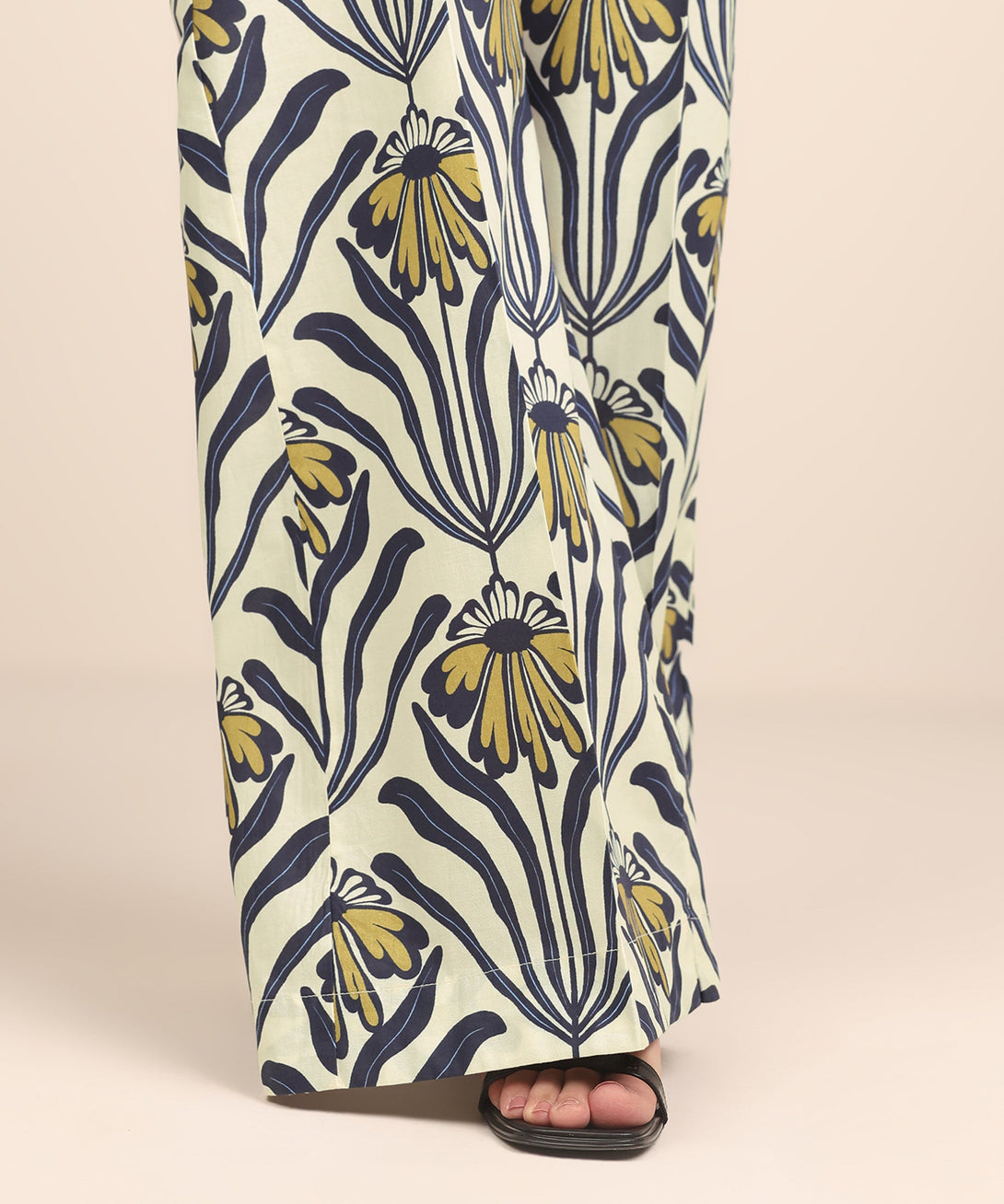 Women's RTW Cambric Multi Printed Flared Pants