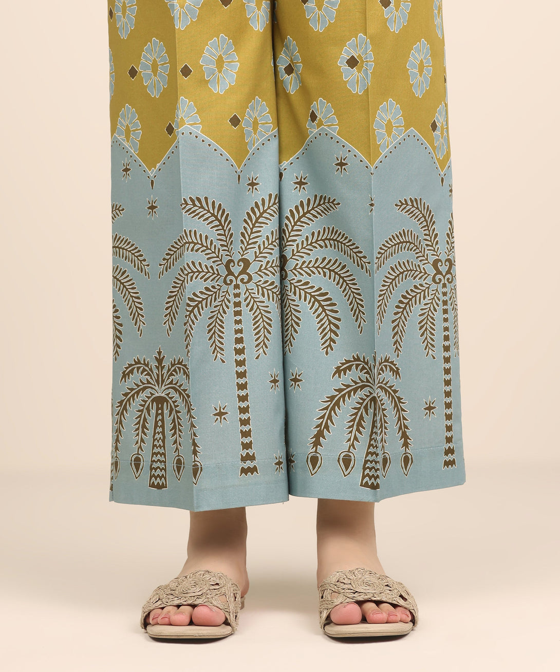Women's RTW Cambric Multi Printed Culottes