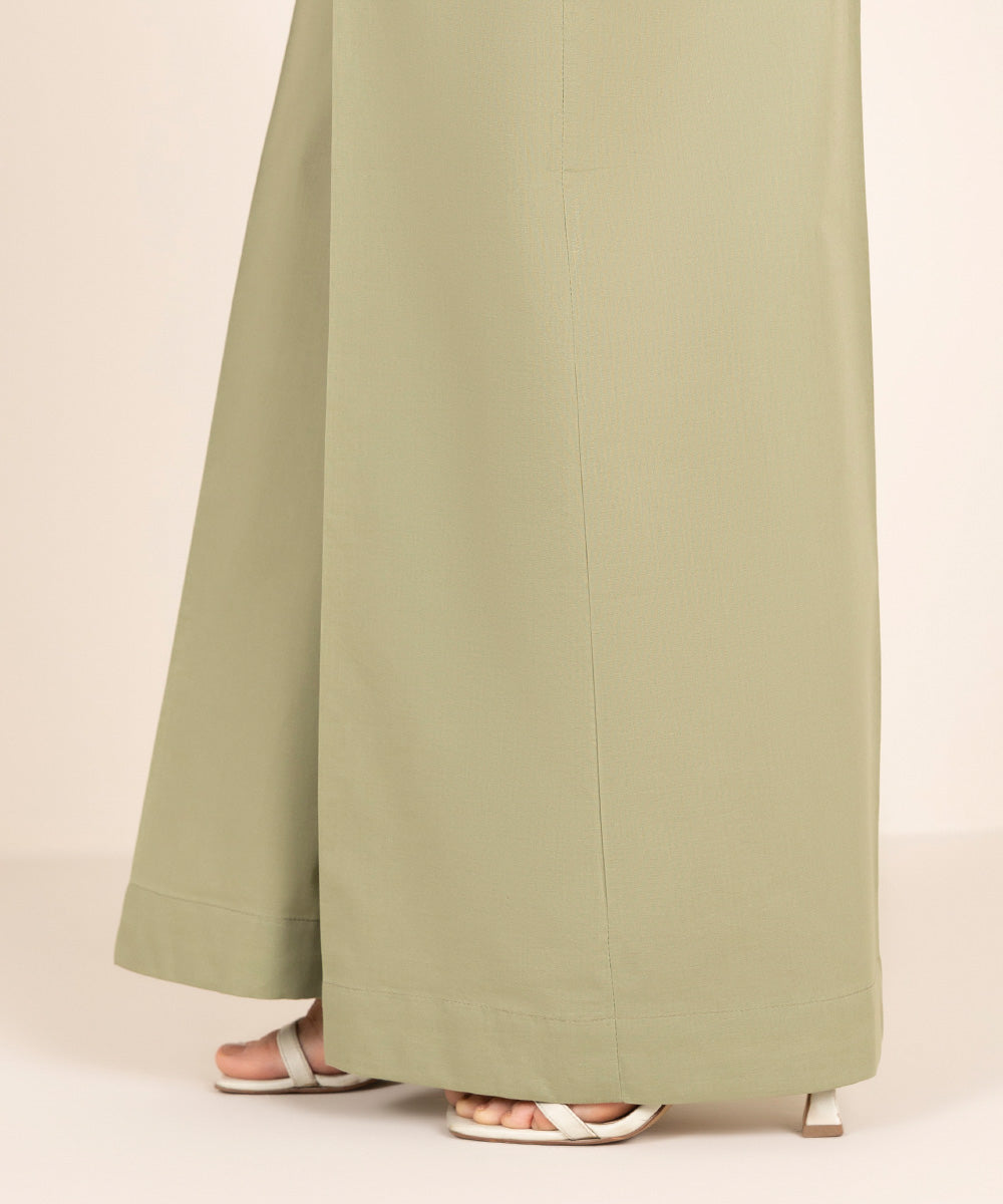 Women's RTW Cambric Green Solid Culottes