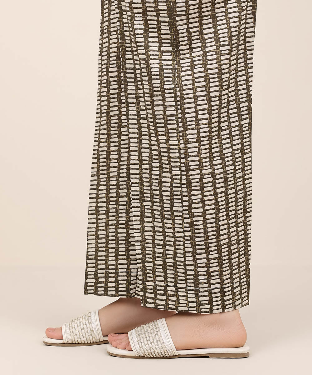 Women's RTW Cambric Multi Printed Straight Pants