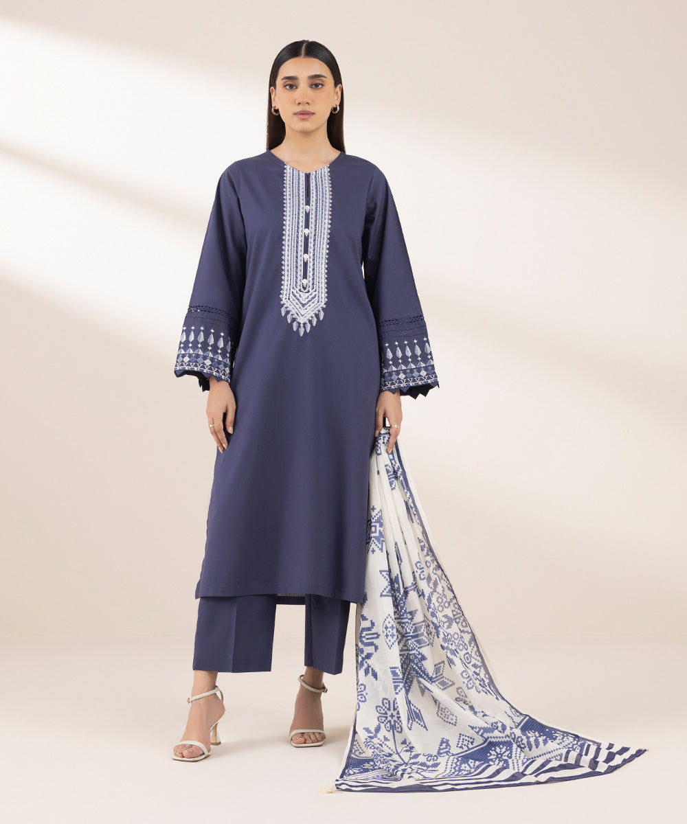 Women's RTW Cross Hatch Blue Embroidered A-Line Shirt