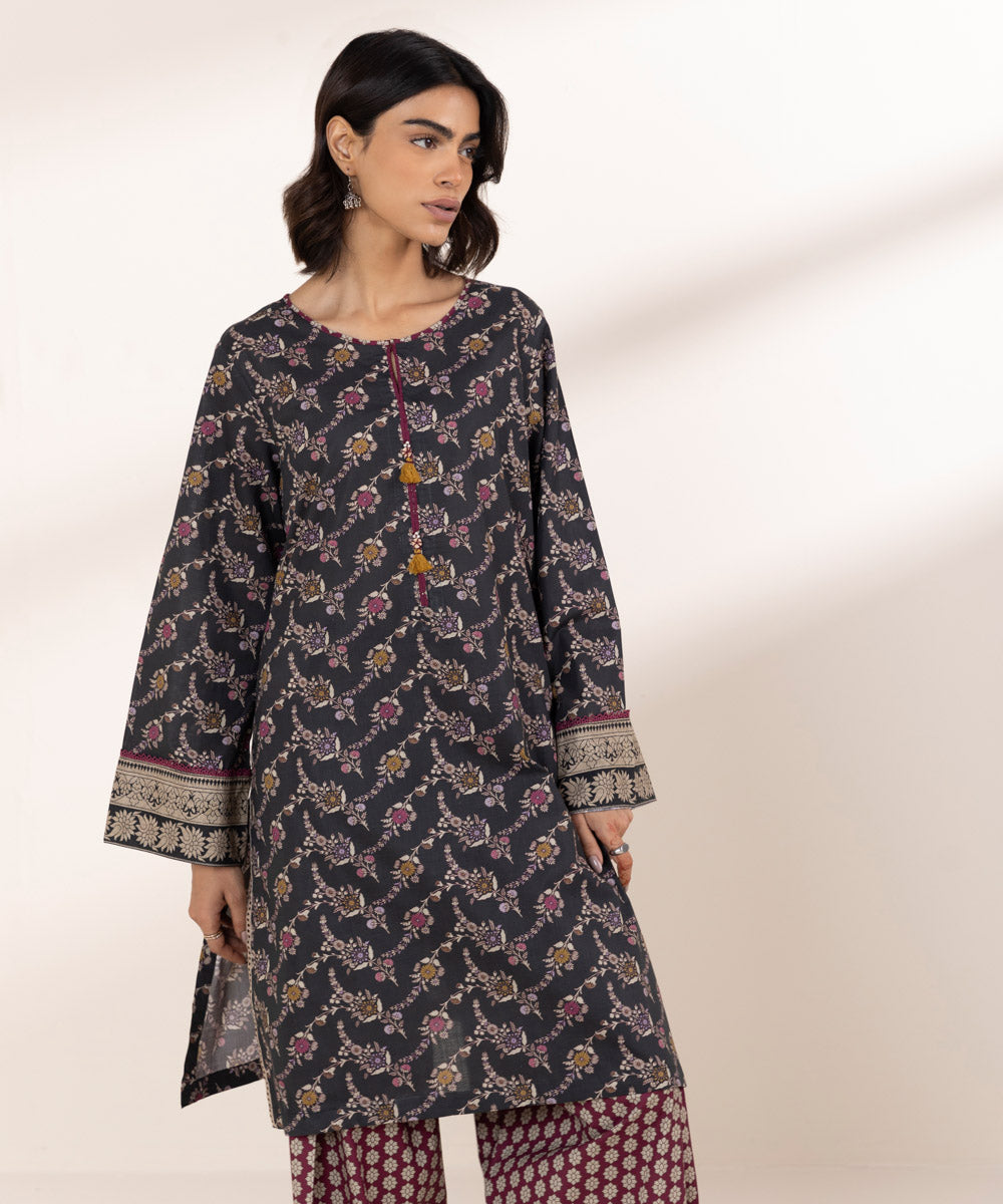 Women's RTW Cross Hatch Black Printed A-Line Shirt