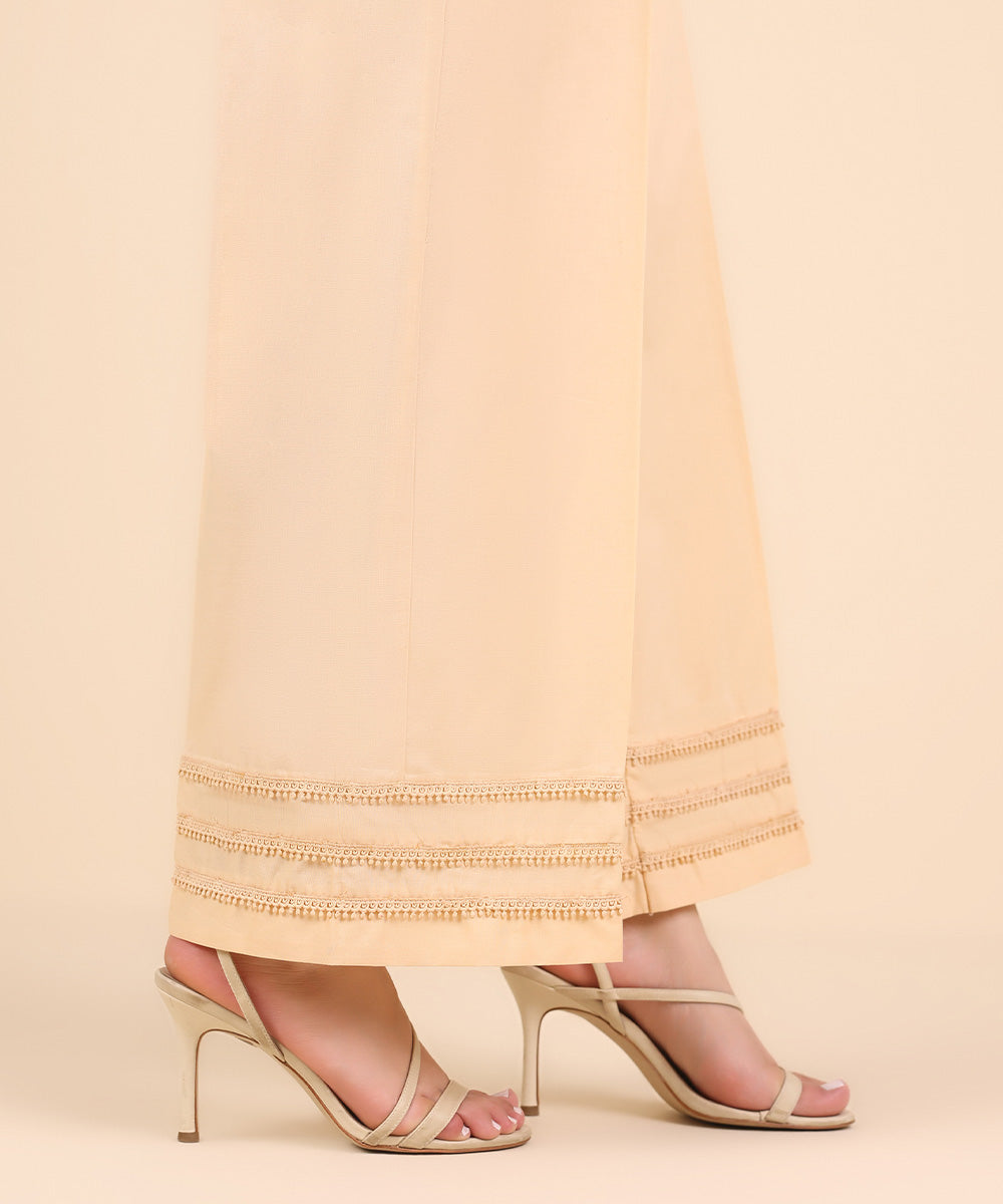 Women's Pret Cambric Off White Solid Culottes