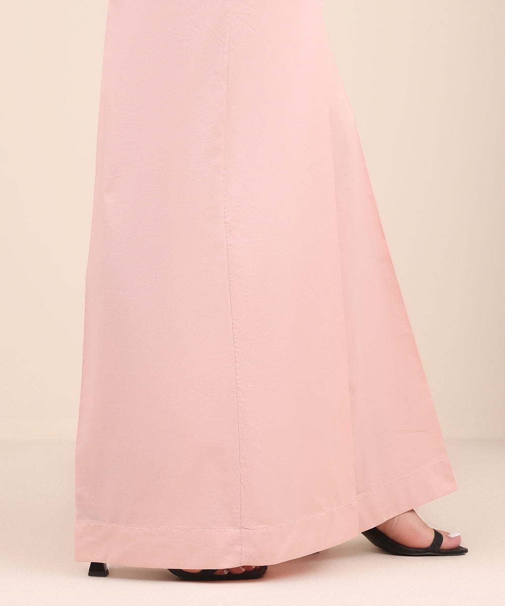 Women's Pret Cambric Pink Solid Flared Pants